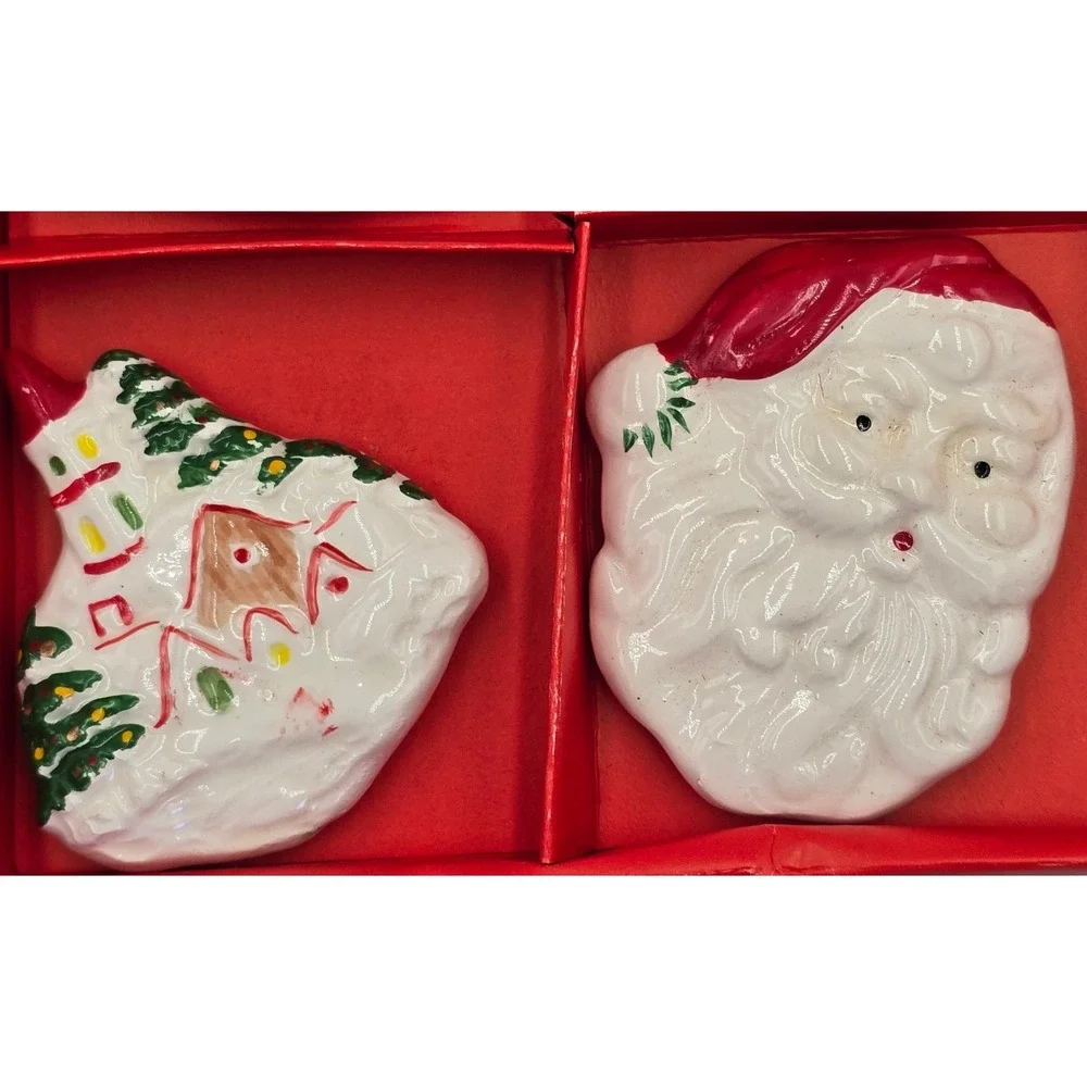 Set of 4 Vintage Christmas Magnets Santa Sleigh Snow Village‎ Holiday Decor